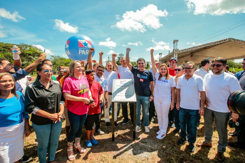 Governador Helder Barbalho Inauguração da Perna Leste

 Fotos Marco Santos/ Ag Pará <div class='credito_fotos'>Foto: Marco Santos / Ag. Pará &nbsp;&nbsp;|&nbsp;&nbsp; <a href='/midias/2024/originais/20297_963c4815-687c-45ce-ba02-af8365186839.jpg' download><i class='fa-solid fa-download'></i> Download</a></div>