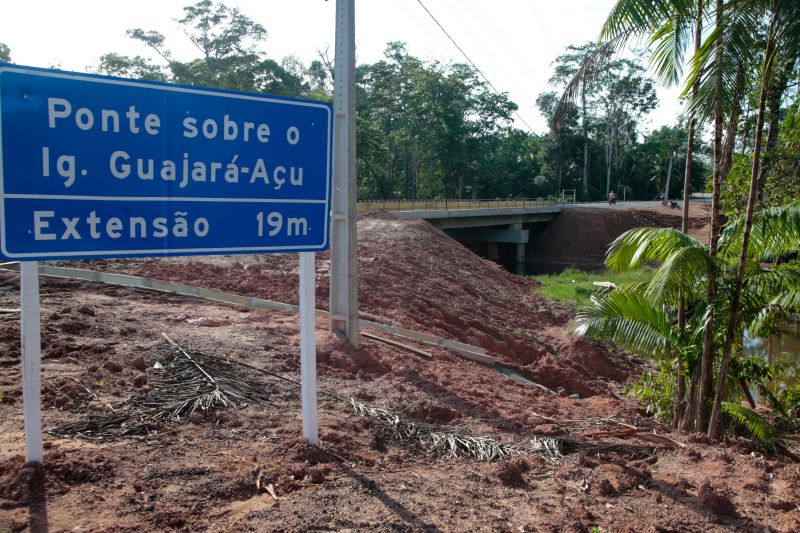 Governador Helder Barbalho Inauguração da Perna Leste

 Fotos Marco Santos/ Ag Pará <div class='credito_fotos'>Foto: Marco Santos / Ag. Pará &nbsp;&nbsp;|&nbsp;&nbsp; <a href='/midias/2024/originais/20297_bfbcb30d-3a56-d01b-8c1f-b1c6259e7197.jpg' download><i class='fa-solid fa-download'></i> Download</a></div>