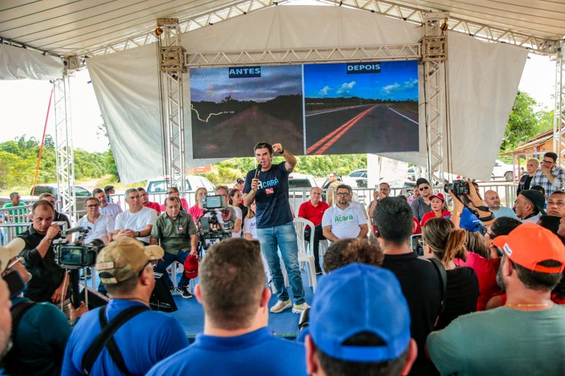 Governador Helder Barbalho Inauguração da Perna Leste

 Fotos Marco Santos/ Ag Pará <div class='credito_fotos'>Foto: Marco Santos / Ag. Pará &nbsp;&nbsp;|&nbsp;&nbsp; <a href='/midias/2024/originais/20297_e6be0cea-dfbe-3e08-0cea-33ea29c4dbb9.jpg' download><i class='fa-solid fa-download'></i> Download</a></div>