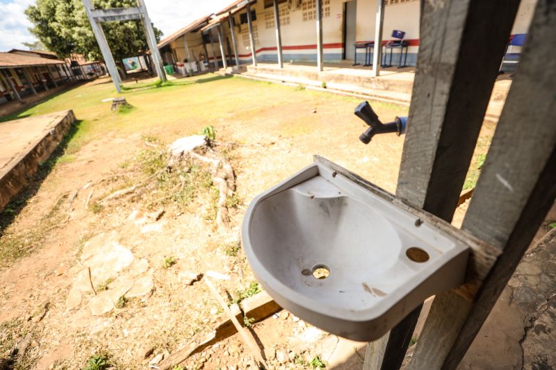 Inauguração do Hospital Municipal •  Reforma e Ampliação da EEEMF Francilândia • Reforma e Ampliação da EEEMF Eldorado 

Fotos: Marcelo Lelis/Ag Pará <div class='credito_fotos'>Foto: Marcelo Lelis / Ag. Pará &nbsp;&nbsp;|&nbsp;&nbsp; <a href='/midias/2024/originais/20340_3fb1974e-02c6-00bb-e6ee-e9d3ba032823.jpg' download><i class='fa-solid fa-download'></i> Download</a></div>