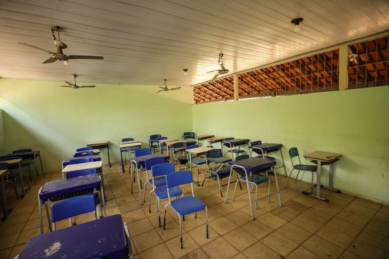Inauguração do Hospital Municipal •  Reforma e Ampliação da EEEMF Francilândia • Reforma e Ampliação da EEEMF Eldorado 

Fotos: Marcelo Lelis/Ag Pará <div class='credito_fotos'>Foto: Marcelo Lelis / Ag. Pará &nbsp;&nbsp;|&nbsp;&nbsp; <a href='/midias/2024/originais/20340_9982c487-7e3b-f6dd-c802-2d1d2db3d378.jpg' download><i class='fa-solid fa-download'></i> Download</a></div>