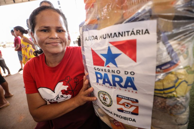 Elizângela Rodrigues - Ajuda humanitária