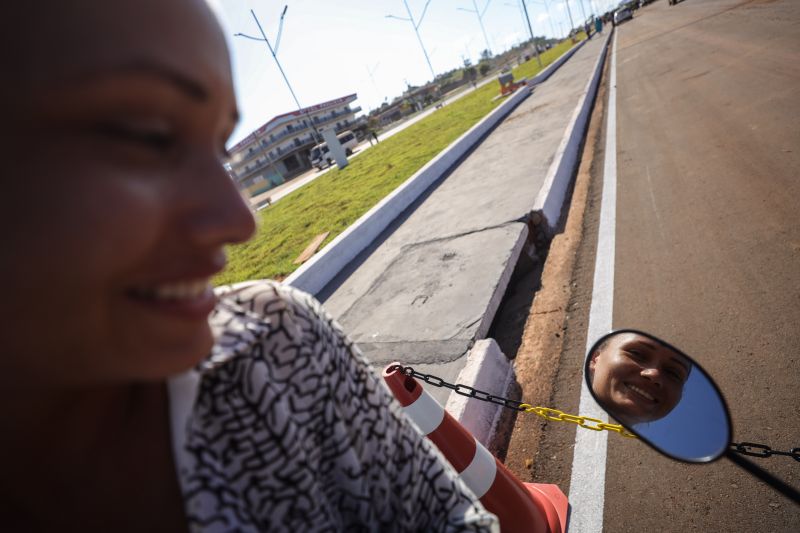 Marisa de Souza - Pavimentação asfáltica <div class='credito_fotos'>Foto: Marcelo Lelis / Ag. Pará &nbsp;&nbsp;|&nbsp;&nbsp; <a href='/midias/2024/originais/20360_fb022d6e-9abe-20cb-e396-ee9f286fcc8a.jpg' download><i class='fa-solid fa-download'></i> Download</a></div>