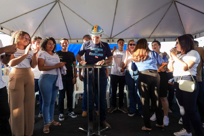  <div class='credito_fotos'>Foto: Alex Ribeiro / Ag. Pará &nbsp;&nbsp;|&nbsp;&nbsp; <a href='/midias/2024/originais/20389_6b8f8145-9f59-5ce0-6aa9-4fe1c1b794cc.jpg' download><i class='fa-solid fa-download'></i> Download</a></div>