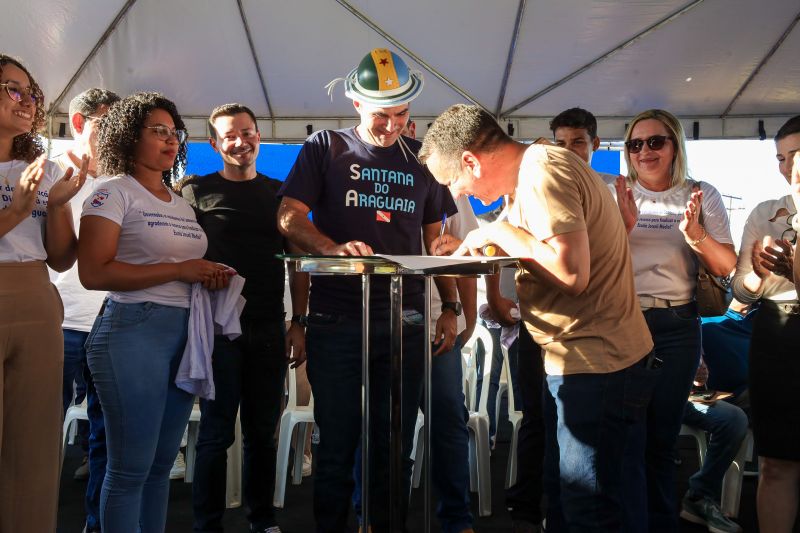  <div class='credito_fotos'>Foto: Alex Ribeiro / Ag. Pará &nbsp;&nbsp;|&nbsp;&nbsp; <a href='/midias/2024/originais/20390_a06695f2-3d71-38fa-f53e-14ccaecdf723.jpg' download><i class='fa-solid fa-download'></i> Download</a></div>