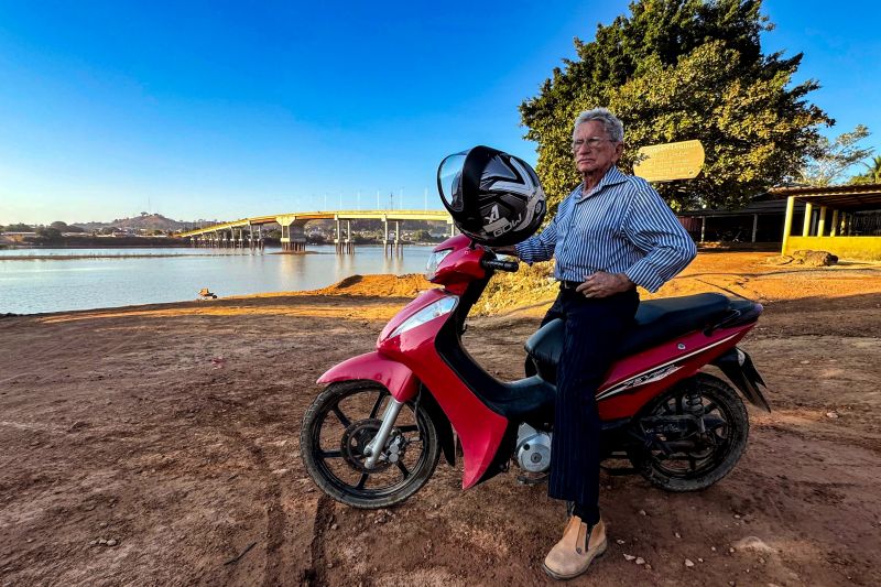 Nestor Rodrigues da Cunha


Movimentação primeiro dia usuários passando sobre a ponte do rio fresco em São Félix do Xingú

FOTOS: Marco Santos / AGPARÁ <div class='credito_fotos'>Foto: Marco Santos / Ag. Pará &nbsp;&nbsp;|&nbsp;&nbsp; <a href='/midias/2024/originais/20392_c9743f49-7001-1c3c-93a1-8a9900557005.jpg' download><i class='fa-solid fa-download'></i> Download</a></div>
