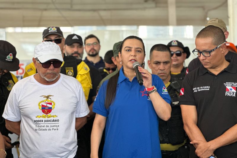 ‘Operação Verão 2024' é lançada em mais de 90 localidades com mais de 5 mil agentes reforçando a segurança
São realizadas diversas ações ostensivas e preventivas, com reforço no policiamento local, monitoramento e diversas atividades integradas entre as forças, para coibir e inibir a criminalidade durante todo o mês de julho

André Macedo / Ascom Segup <div class='credito_fotos'>Foto: André Macedo / Ascom Segup &nbsp;&nbsp;|&nbsp;&nbsp; <a href='/midias/2024/originais/20393_03be0518-0fbd-4dd4-70df-2004674e1055.jpg' download><i class='fa-solid fa-download'></i> Download</a></div>