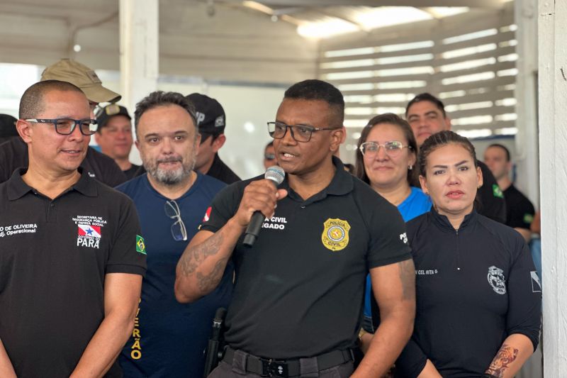 ‘Operação Verão 2024' é lançada em mais de 90 localidades com mais de 5 mil agentes reforçando a segurança
São realizadas diversas ações ostensivas e preventivas, com reforço no policiamento local, monitoramento e diversas atividades integradas entre as forças, para coibir e inibir a criminalidade durante todo o mês de julho

André Macedo / Ascom Segup <div class='credito_fotos'>Foto: André Macedo / Ascom Segup &nbsp;&nbsp;|&nbsp;&nbsp; <a href='/midias/2024/originais/20393_9cd8de6b-f5f4-782f-c1e7-1b64f3809e9c.jpg' download><i class='fa-solid fa-download'></i> Download</a></div>