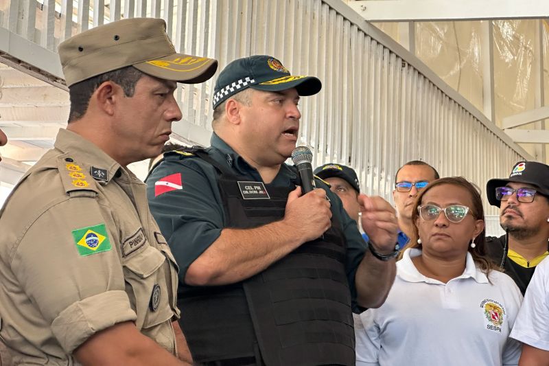 ‘Operação Verão 2024' é lançada em mais de 90 localidades com mais de 5 mil agentes reforçando a segurança
São realizadas diversas ações ostensivas e preventivas, com reforço no policiamento local, monitoramento e diversas atividades integradas entre as forças, para coibir e inibir a criminalidade durante todo o mês de julho

André Macedo / Ascom Segup <div class='credito_fotos'>Foto: André Macedo / Ascom Segup &nbsp;&nbsp;|&nbsp;&nbsp; <a href='/midias/2024/originais/20393_dca48b2e-ae7a-6c5a-2cdd-349d6618b213.jpg' download><i class='fa-solid fa-download'></i> Download</a></div>