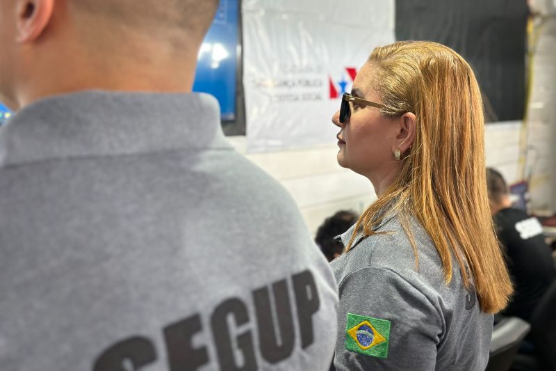 ‘Operação Verão 2024' é lançada em mais de 90 localidades com mais de 5 mil agentes reforçando a segurança
São realizadas diversas ações ostensivas e preventivas, com reforço no policiamento local, monitoramento e diversas atividades integradas entre as forças, para coibir e inibir a criminalidade durante todo o mês de julho

André Macedo / Ascom Segup <div class='credito_fotos'>Foto: André Macedo / Ascom Segup &nbsp;&nbsp;|&nbsp;&nbsp; <a href='/midias/2024/originais/20393_e965415e-6bf2-a32d-5cbf-6c433c2f484e.jpg' download><i class='fa-solid fa-download'></i> Download</a></div>