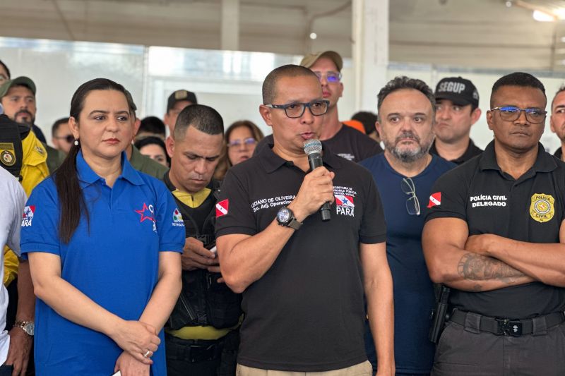 ‘Operação Verão 2024' é lançada em mais de 90 localidades com mais de 5 mil agentes reforçando a segurança
São realizadas diversas ações ostensivas e preventivas, com reforço no policiamento local, monitoramento e diversas atividades integradas entre as forças, para coibir e inibir a criminalidade durante todo o mês de julho

André Macedo / Ascom Segup <div class='credito_fotos'>Foto: André Macedo / Ascom Segup &nbsp;&nbsp;|&nbsp;&nbsp; <a href='/midias/2024/originais/20393_fca38d2b-5ea5-e791-e43d-7313160945e7.jpg' download><i class='fa-solid fa-download'></i> Download</a></div>