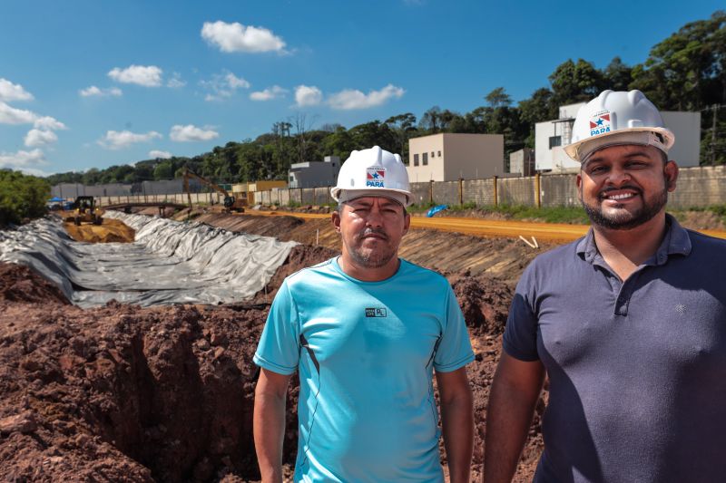 Carlos e Angelo Marques da associação dos moradores <div class='credito_fotos'>Foto: Pedro Guerreiro / Ag. Pará &nbsp;&nbsp;|&nbsp;&nbsp; <a href='/midias/2024/originais/20399_0e4ee541-833e-14e2-4985-32ff33d358cd.jpg' download><i class='fa-solid fa-download'></i> Download</a></div>