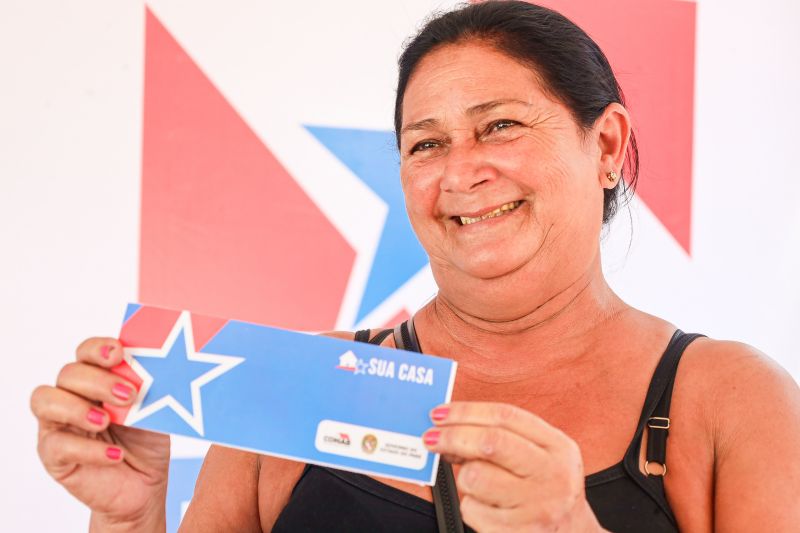 Idalina Graça, beneficiada <div class='credito_fotos'>Foto: Bruno Cecim / Ag.Pará &nbsp;&nbsp;|&nbsp;&nbsp; <a href='/midias/2024/originais/20453_2feb3a5d-c296-7e2f-78cf-47d79c3010fe.jpg' download><i class='fa-solid fa-download'></i> Download</a></div>