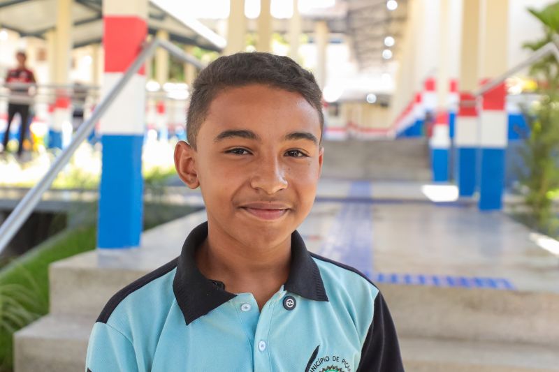 Carlos Emanoel - Aluno <div class='credito_fotos'>Foto: Marcelo Lelis / Ag. Pará &nbsp;&nbsp;|&nbsp;&nbsp; <a href='/midias/2024/originais/20510_1cff9c5e-d6f6-3080-217a-715096743b5b.jpg' download><i class='fa-solid fa-download'></i> Download</a></div>