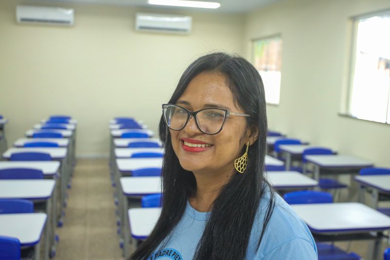 Simoni Gonçalo de Castro - Coordenadora Pedagógica <div class='credito_fotos'>Foto: Marcelo Lelis / Ag. Pará &nbsp;&nbsp;|&nbsp;&nbsp; <a href='/midias/2024/originais/20561_ec354f3a-516b-df86-16bf-34bd15f99205.jpg' download><i class='fa-solid fa-download'></i> Download</a></div>