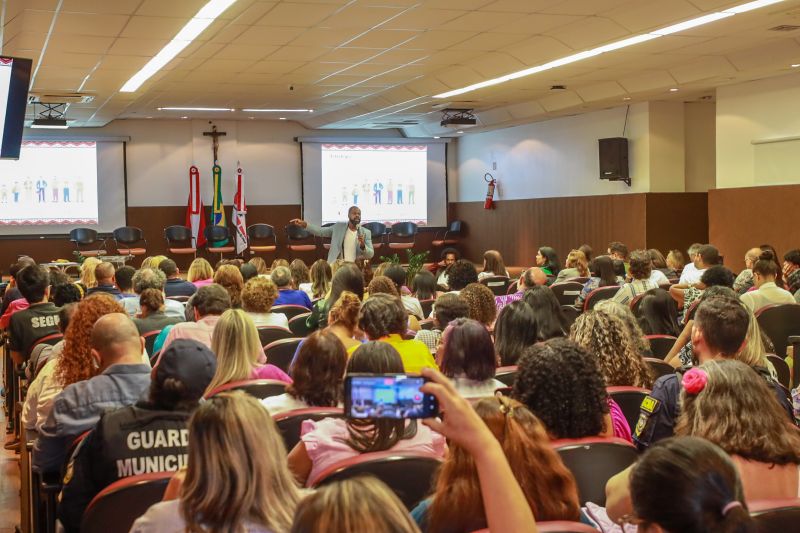  <div class='credito_fotos'>Foto: Bruno Cruz / Ag. Pará &nbsp;&nbsp;|&nbsp;&nbsp; <a href='/midias/2024/originais/20589_434f17a4-4e59-e54d-a2d9-ed1c8231450d.jpg' download><i class='fa-solid fa-download'></i> Download</a></div>