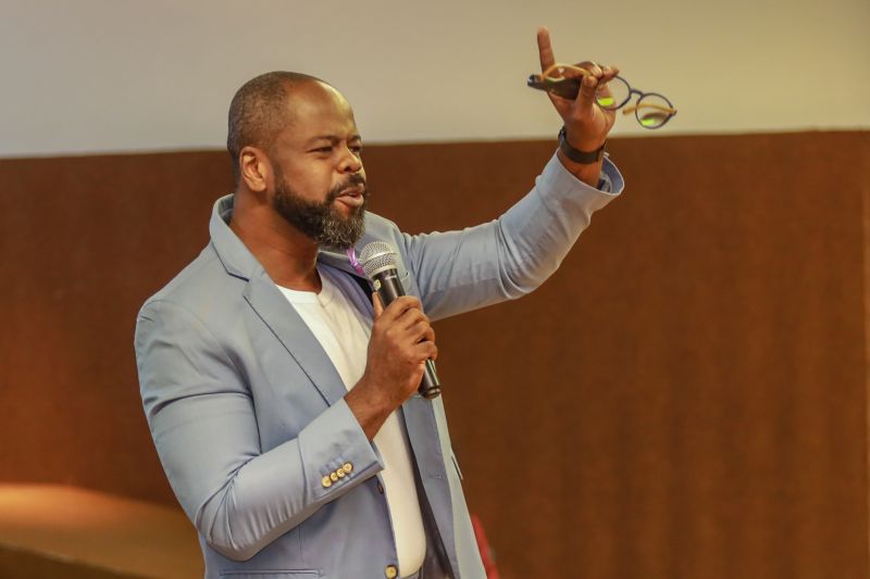 Luciano Ramos 
Diretor adjunto do instituto promundo e diretor executivo da Ramos Associados especialista em masculinidade,saúde do homem paternidade e equidade de gênero.
Embaixador da campanha homens positivamente da UNESCO <div class='credito_fotos'>Foto: Bruno Cruz / Ag. Pará &nbsp;&nbsp;|&nbsp;&nbsp; <a href='/midias/2024/originais/20589_503d2f0e-5c96-9caf-c5c4-0e910a130fb8.jpg' download><i class='fa-solid fa-download'></i> Download</a></div>