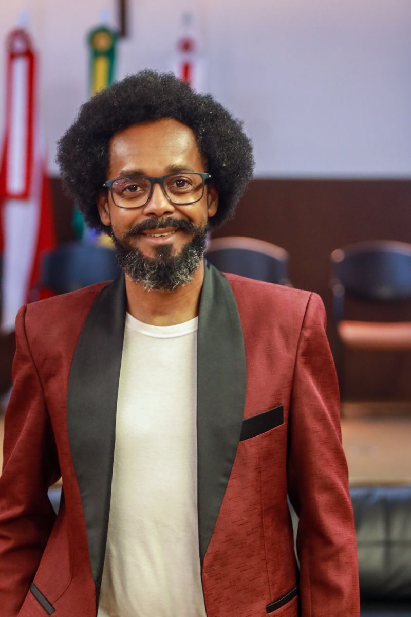 Mário Almeida (mediador) SEDUC <div class='credito_fotos'>Foto: Bruno Cruz / Ag. Pará &nbsp;&nbsp;|&nbsp;&nbsp; <a href='/midias/2024/originais/20589_58832ff3-6a1d-8960-c49f-e1ec25a1c650.jpg' download><i class='fa-solid fa-download'></i> Download</a></div>