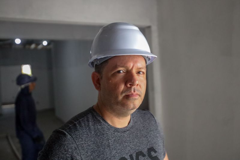 Alex Mendes - Administrador URE - DIPE <div class='credito_fotos'>Foto: Marcelo Lelis / Ag. Pará &nbsp;&nbsp;|&nbsp;&nbsp; <a href='/midias/2024/originais/20609_31563a3a-a01a-348e-c50e-9b50461ac276.jpg' download><i class='fa-solid fa-download'></i> Download</a></div>