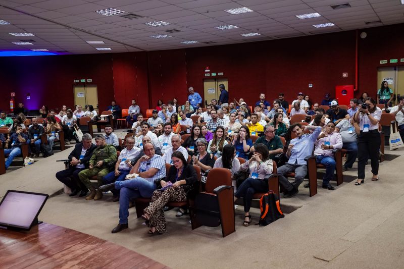  <div class='credito_fotos'>Foto: Alex Ribeiro / Ag. Pará &nbsp;&nbsp;|&nbsp;&nbsp; <a href='/midias/2024/originais/20656_a22d650e-958b-ee97-3a68-98a00e3241d7.jpg' download><i class='fa-solid fa-download'></i> Download</a></div>