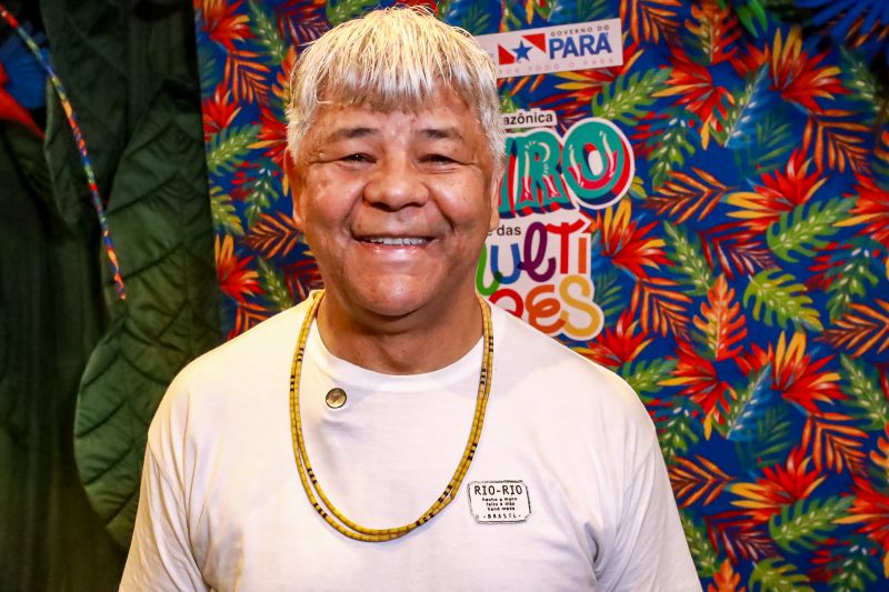 Kaka wera 
Escritor <div class='credito_fotos'>Foto: Bruno Cruz / Ag. Pará &nbsp;&nbsp;|&nbsp;&nbsp; <a href='/midias/2024/originais/20665_cf0dbb76-eb9c-64c0-eac0-233e0bd406e6.jpg' download><i class='fa-solid fa-download'></i> Download</a></div>