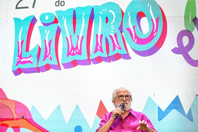 João de Jesus Paes Loureiro <div class='credito_fotos'>Foto: Rodrigo Pinheiro / Ag.Pará &nbsp;&nbsp;|&nbsp;&nbsp; <a href='/midias/2024/originais/20668_f170ae4e-8703-b3d5-6fd7-ed455b8e70d9.jpg' download><i class='fa-solid fa-download'></i> Download</a></div>