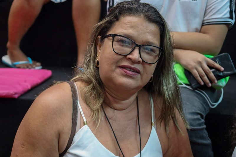 Vanja Paes - professora <div class='credito_fotos'>Foto: Bruno Cecim / Ag.Pará &nbsp;&nbsp;|&nbsp;&nbsp; <a href='/midias/2024/originais/20749_3ff4ab32-e111-6320-dd35-bab81331440d.jpg' download><i class='fa-solid fa-download'></i> Download</a></div>