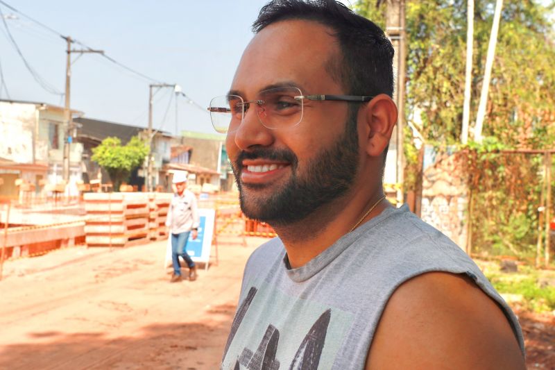 Yuri Oliveira - enfermeiro <div class='credito_fotos'>Foto: Bruno Cruz / Ag. Pará &nbsp;&nbsp;|&nbsp;&nbsp; <a href='/midias/2024/originais/20753_0427f0a4-283f-4a3a-15c3-d275cbc78ebc.jpg' download><i class='fa-solid fa-download'></i> Download</a></div>