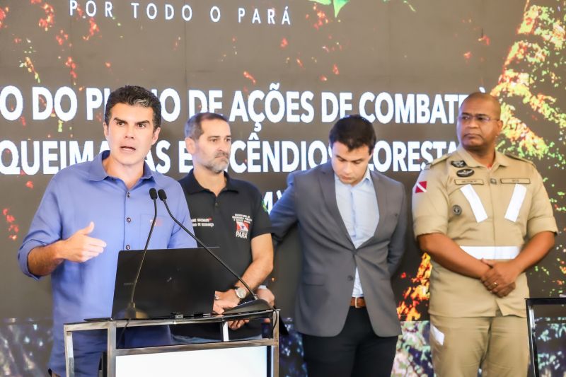 Coletiva de imprensa plano de ações contra estiagem e queimadas

fotos Marco Santos Ag Pará <div class='credito_fotos'>Foto: Marco Santos / Ag. Pará &nbsp;&nbsp;|&nbsp;&nbsp; <a href='/midias/2024/originais/20899_344281d1-bbab-0b1b-c73c-1f77b6d2bff4.jpg' download><i class='fa-solid fa-download'></i> Download</a></div>