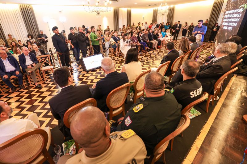  <div class='credito_fotos'>Foto: Marco Santos / Ag. Pará &nbsp;&nbsp;|&nbsp;&nbsp; <a href='/midias/2024/originais/20901_d54c71ad-2d64-6c5d-046a-2afd6bbd0555.jpg' download><i class='fa-solid fa-download'></i> Download</a></div>