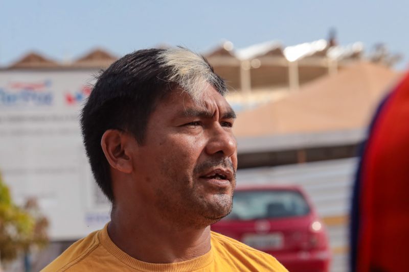 Ailton Rodrigues, morador <div class='credito_fotos'>Foto: Pedro Guerreiro / Ag. Pará &nbsp;&nbsp;|&nbsp;&nbsp; <a href='/midias/2024/originais/20916_a5f0563f-eedc-81cc-25b3-28bfe2cca58f.jpg' download><i class='fa-solid fa-download'></i> Download</a></div>