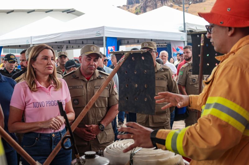  <div class='credito_fotos'>Foto: Pedro Guerreiro / Ag. Pará &nbsp;&nbsp;|&nbsp;&nbsp; <a href='/midias/2024/originais/20926_420caf18-a346-7734-9e5a-e5fdb48f0b83.jpg' download><i class='fa-solid fa-download'></i> Download</a></div>