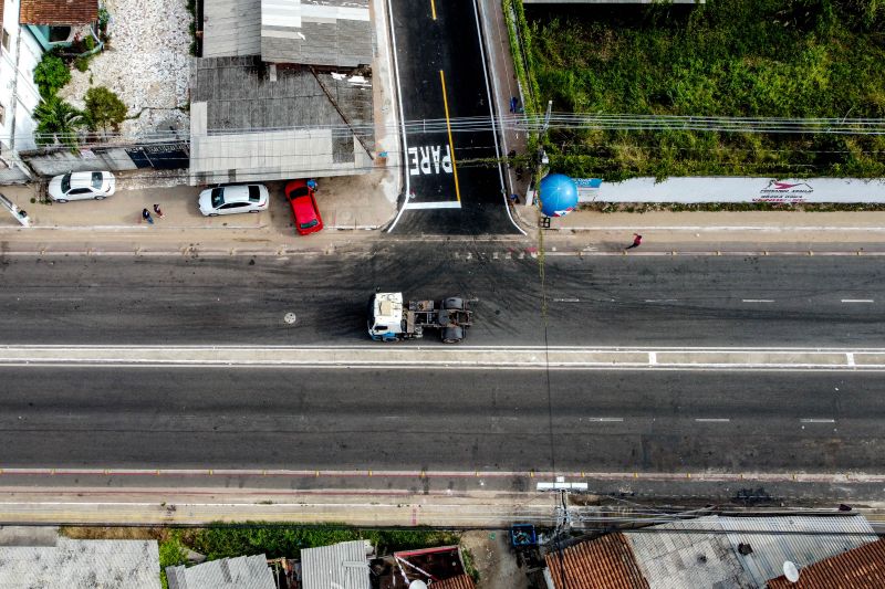 Travessa São Geraldo, Tapanã.
 Inauguração das obras do programa asfalto por todo o Pará <div class='credito_fotos'>Foto: Augusto Miranda / Ag. Pará &nbsp;&nbsp;|&nbsp;&nbsp; <a href='/midias/2024/originais/21140_9fac5f32-990a-26db-00f5-5c52aa9cef20.jpg' download><i class='fa-solid fa-download'></i> Download</a></div>
