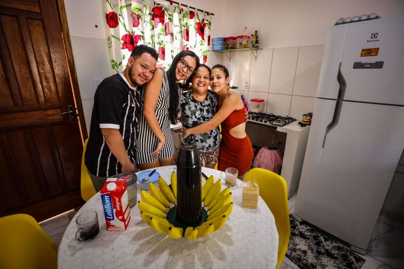 Jacqueline de Souza Dourado <div class='credito_fotos'>Foto: Marcelo Lelis / Ag. Pará &nbsp;&nbsp;|&nbsp;&nbsp; <a href='/midias/2024/originais/21145_e8a801e4-ce38-29e7-46b5-c5550b0a4f8b.jpg' download><i class='fa-solid fa-download'></i> Download</a></div>