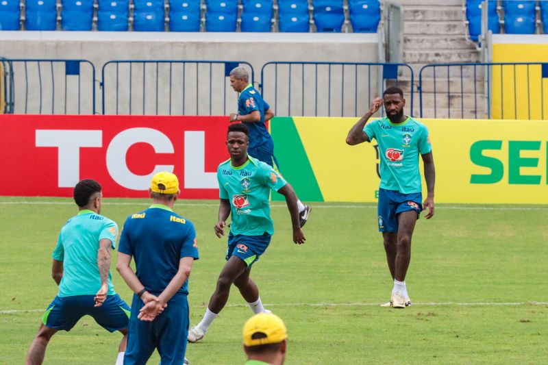  <div class='credito_fotos'>Foto: Pedro Guerreiro / Ag. Pará &nbsp;&nbsp;|&nbsp;&nbsp; <a href='/midias/2024/originais/21273_ba8ebbf2-caaa-fa4e-4d14-45d2a7c94237.jpg' download><i class='fa-solid fa-download'></i> Download</a></div>