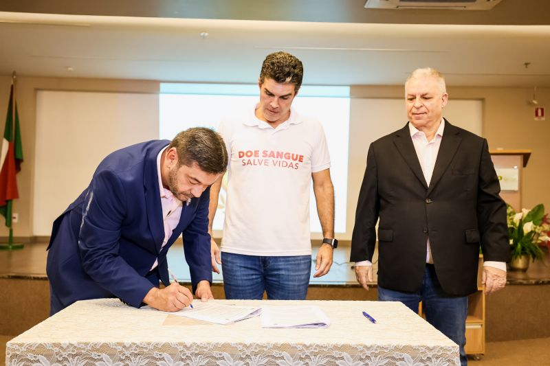  <div class='credito_fotos'>Foto: Marco Santos / Ag. Pará &nbsp;&nbsp;|&nbsp;&nbsp; <a href='/midias/2024/originais/21371_efb9ba09-117b-fe01-dce9-7268f508c014.jpg' download><i class='fa-solid fa-download'></i> Download</a></div>