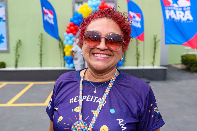 Ana Cristina palheta 
Assistente social <div class='credito_fotos'>Foto: Bruno Cruz / Ag. Pará &nbsp;&nbsp;|&nbsp;&nbsp; <a href='/midias/2024/originais/22387_bb6e5872-9f2a-b47a-9952-48500398a54e.jpg' download><i class='fa-solid fa-download'></i> Download</a></div>