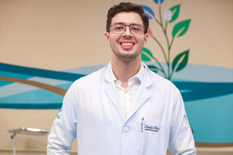 Nicola oliva 
Nefrologia <div class='credito_fotos'>Foto: Bruno Cruz / Ag. Pará &nbsp;&nbsp;|&nbsp;&nbsp; <a href='/midias/2024/originais/22466_62958923-57b1-0201-05db-9212534452e9.jpg' download><i class='fa-solid fa-download'></i> Download</a></div>