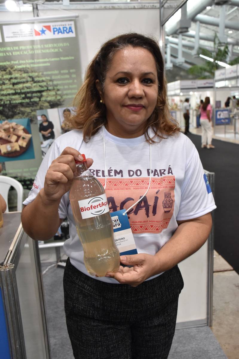 coord. e idealizadora do projeto, prof Kátia Garcez