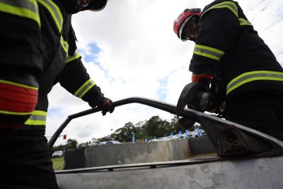 galeria: Governo do Estado Entrega veículos e equipamentos CBMPA - Bombeiros
