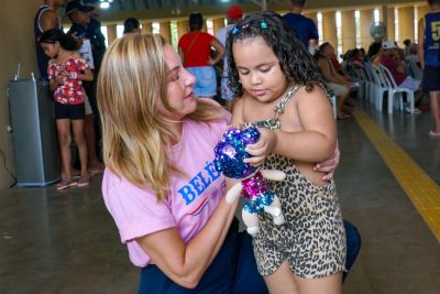 galeria: Estado entrega óculos de grau para moradores do bairro da Cremação