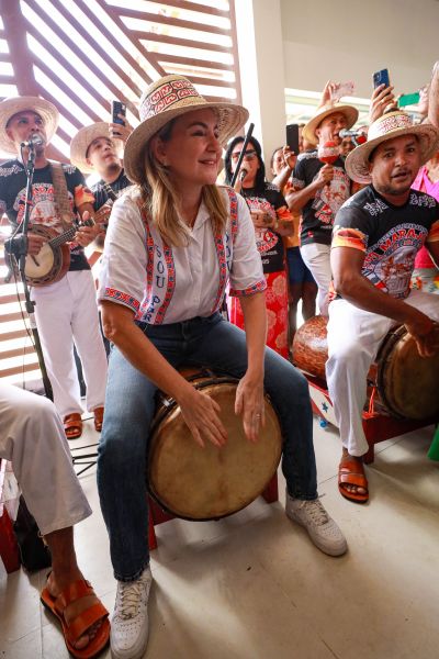 galeria: Governador Helder entrega Terminal Hidroviário, Sistema de Abastecimento e Viaturas em Soure
