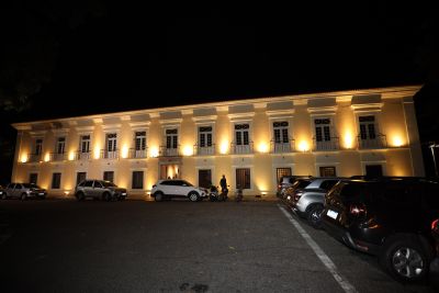 galeria: Casa Onze Janelas - Placa comemorativa golpe militar 1964 e lançamento de livros