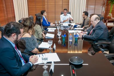 notícia: Mais de 500 mil famílias no Pará estão aptas ao Tarifa Social e pagar energia elétrica mais barata