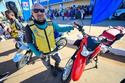 galeria: Agenda Governador Parauapebas - EEEM Faruk Salmen, CredCidadão, Mototaxista Paid’égua