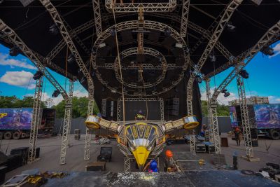 galeria: Parárraiá  -  montagem do espaço no Mangueiråo