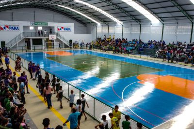 notícia: Em Itupiranga, governo do Estado entrega Novo Ginásio e garante mais asfalto 