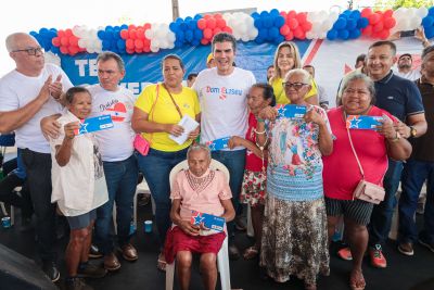 notícia: Famílias de Dom Eliseu recebem cheque Sua Casa para investir em moradia digna