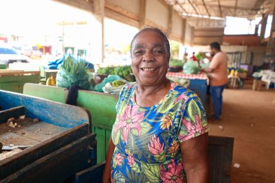 galeria: GOVERNADOR ENTREGA MERCADO MUNICIPAL NOVO REPARTIMENTO
