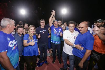 notícia: Em Breu Branco, Estado garante obras na Praça do Novo Horizonte e no Estádio 20 de Junho 